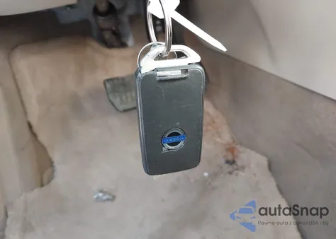 2015 Volvo Xc60 T5 Premier from USA, damaged, VIN YV426MDB3F2601956